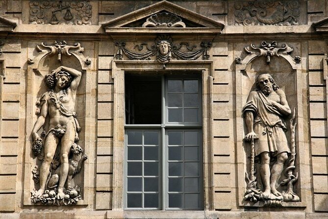 Paris Uncovered: Unique Guided Walking Tours with a Twist - Key things that make Paris Uncovered worth it