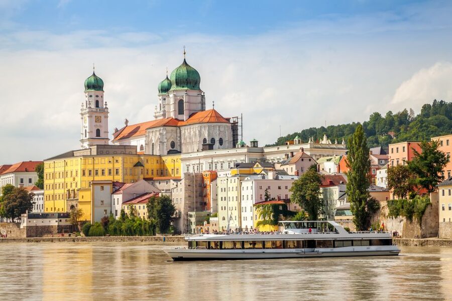 Passau: 1-Hour Guided City Walking Tour - Old Town Hall tower and the flood-line reminders