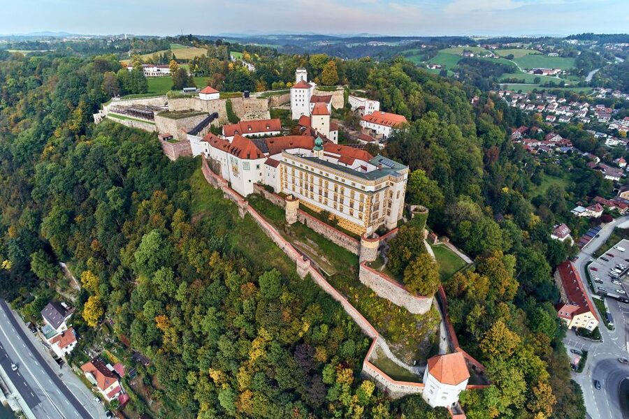 Passau: City Highlights Guided Walking Tour - Where the Tour Starts: Dock A11 and the Fast Orientation