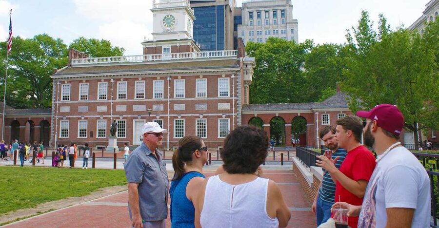 Philadelphia: History, Highlights & Revolution Walking Tour - Key points at a glance