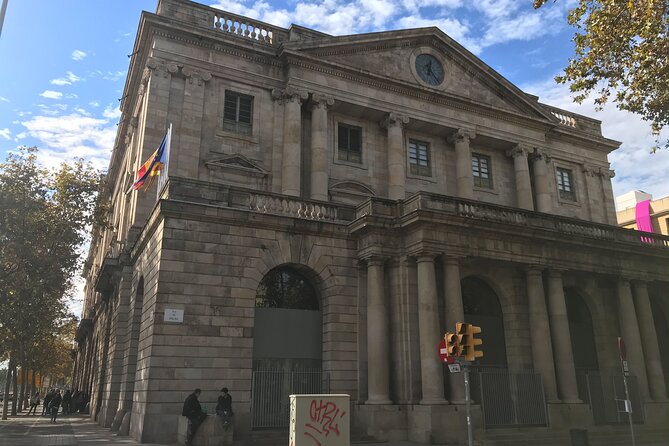 Picasso Museum and Walking Tour Plus Optional Wine & Food Tasting - Price and value: what you’re really paying for
