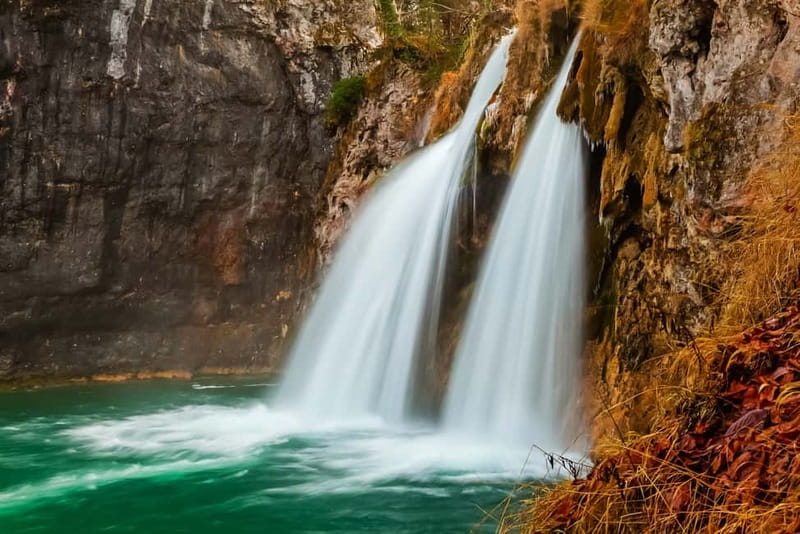 Plitvice Lakes: Guided Walking Tour with Bus and Boat Ride - Price and Value: What the $40 Covers (and What It Doesn’t)