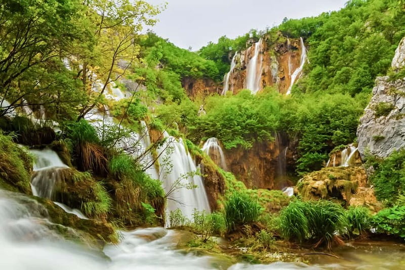 Plitvice Lakes: Guided Walking Tour with Train and Boat Ride - Electric-boat ride: the break you earn (and why it’s included)