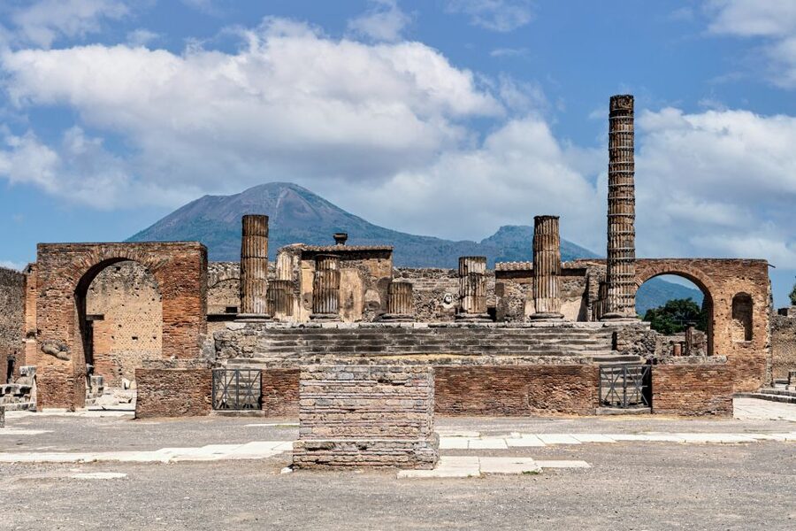Pompeii: Guided Walking Tour with Entrance Ticket - Thermal Baths: what Romans did after work
