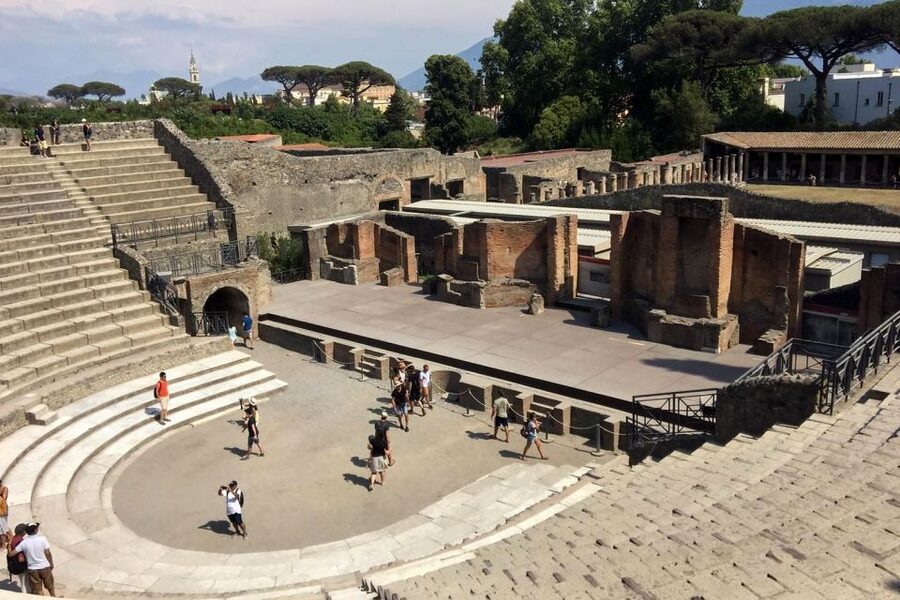 Pompeii: Guided Walking Tour with Entrance Ticket - A realistic 2-hour plan (not the whole city)