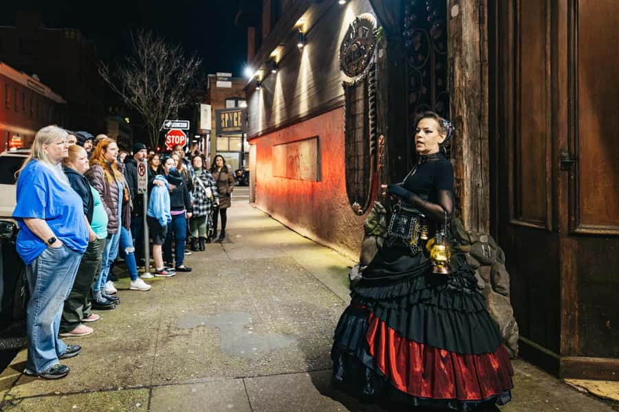 Portland: Ghosts, Poltergeists, and Psychopaths Walking Tour - Eight Haunted Stops: How the Route Feels (and Why It Works)