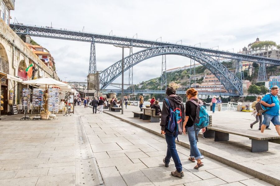 Porto: 3-Hour Guided City Highlights Walking Tour - Key points worth planning around
