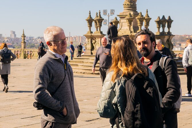 PORTO city Walking Tour - São Bento Station Tiles and Rua das Flores: A Strong Opening for First-Timers