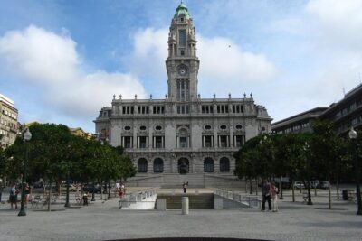 Porto Essential Walking Tour - Meeting point near Praça de Gomes Teixeira, ending by Ribeira Square