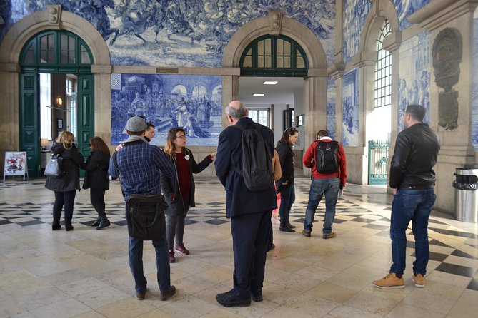 Porto Essential Walking Tour - Palacio da Bolsa and Postigo do Carvao: the city’s power on display, then the wall return