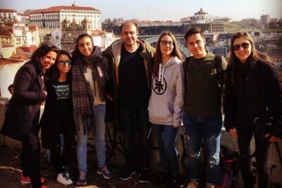Porto: Private Guided Walking Tour - Sao Bento Railway Station inside: the tiles are the star