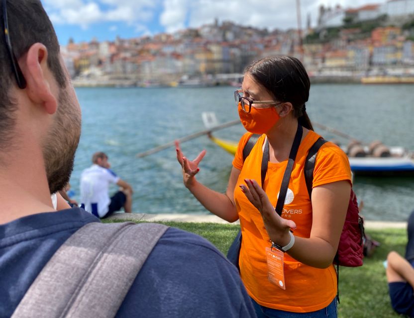Porto: Wine Tasting with Tapas Walking Tour - Why This 3-Hour Wine and Tapas Timing Works in Porto