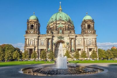 Potsdam, City of Emperors Walking Tour - Stop 1: Joachimsthaler Straße and getting oriented