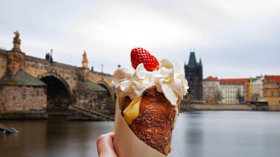 Prague: Guided Street Food Walking Tour - Quick hits: what makes this street food tour worth it
