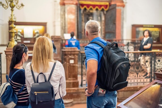 Prague: Jewish Quarter Walking Tour with Admission Tickets - Maisel Synagogue: First Stop, Big Atmosphere