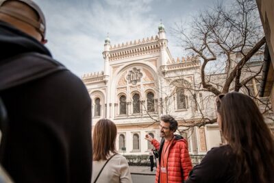 Prague Old Town and Jewish Quarter Walking Tour - Staroměstské náměstí to the Astronomical Clock: The Best Place to Get Your Bearings