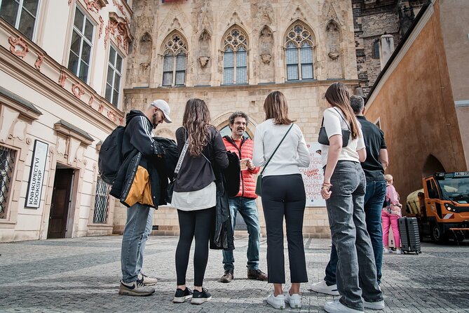 Prague Old Town and Jewish Quarter Walking Tour - Cubism on a Corner: The House of the Black Madonna and St. James