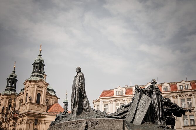 Prague Old Town and Jewish Quarter Walking Tour - Jewish Quarter Synagogues Circuit: What You’ll See (and What Might Be Closed)