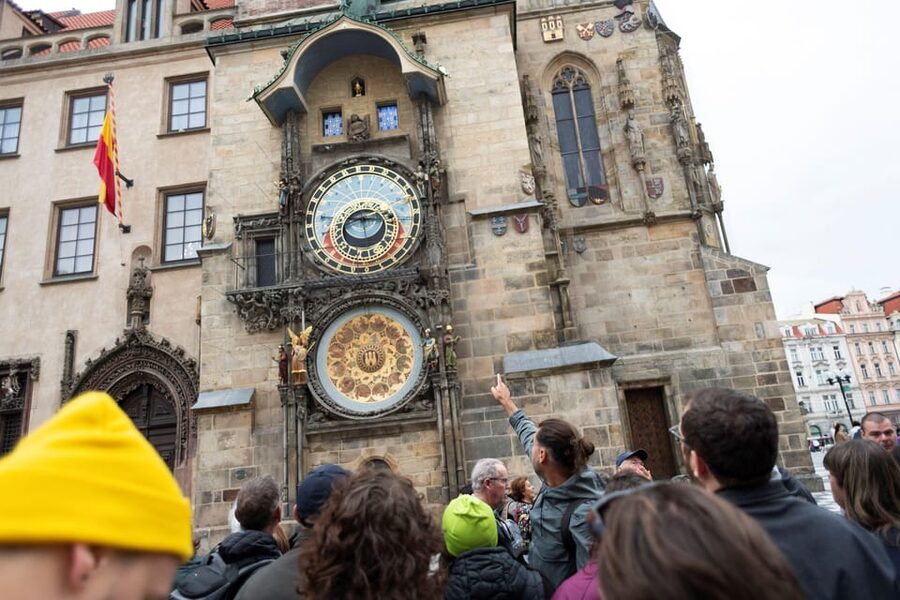 Prague: Old Town, Jewish Quarter & Astro Clock Walking Tour - Meeting at Na Příkopě 23: where your Prague walk begins