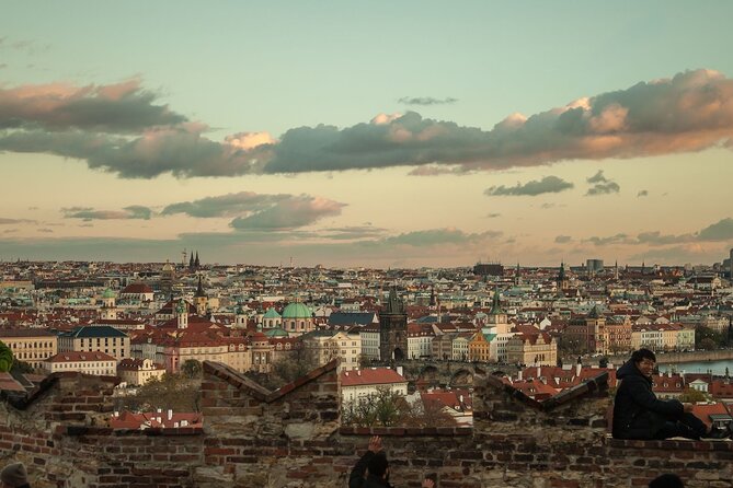 Prague Walking Tour in German: Old Town and Prague Castle - What’s Not Included: Interiors and Food