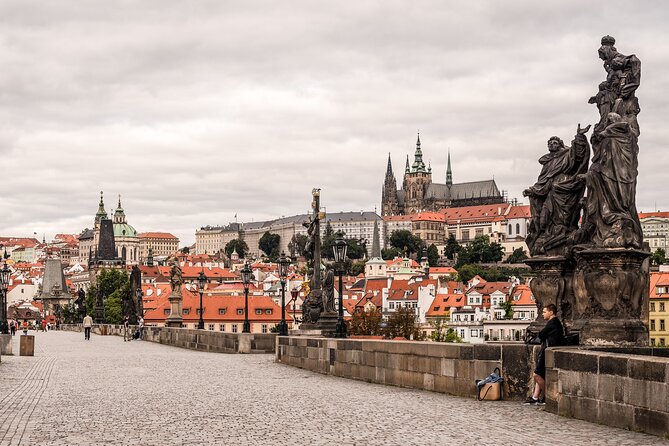 Prague Walking Tour of Old Town, Charles Bridge and Prague Castle - The Pace and Group Size: Manageable, Not Lazy