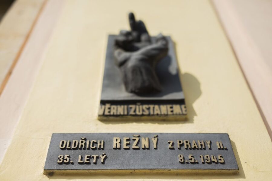 Prague: World War 2 and Operation Anthropoid Walking Tour - Charles Square: the walk slows just long enough to connect the dots