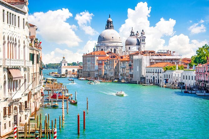 Private Best of Venice Walking Tour with St Mark's Basilica - Basilica di San Marco: skip the line, then respect the clock