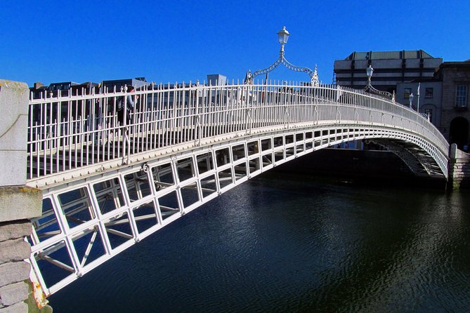 Private Fantastic Tour of Dublin (Walking Tour) - Dublin Castle: power, control, and the story behind the walls