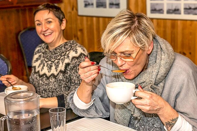 Private Food Walking Tour in Reykjavik - Meeting at Ingólfstorg: the old center, in plain view