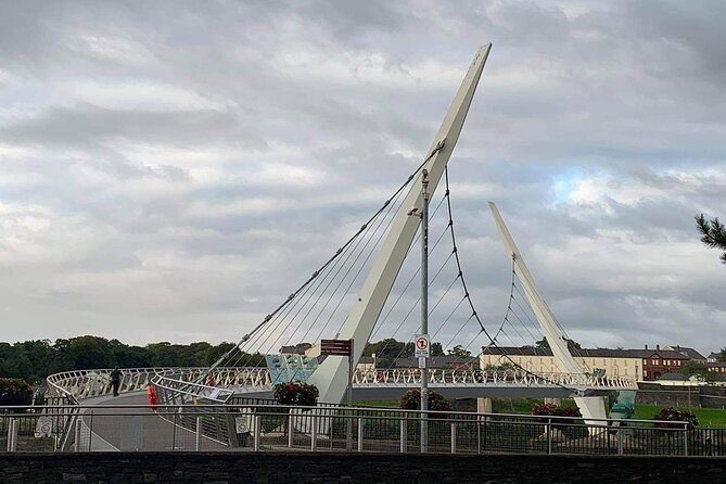 Private Guided Walking Tour in Derry City - Free Derry Corner: the photostop with real meaning