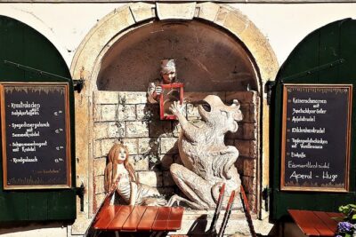 Private Hidden Vienna Walk — Stories Behind Quiet Corners - Stubentor: Starting With Vienna’s Eastern Gate and Its Walls