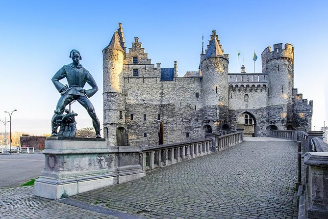 Private Historical Tour: Legends of Antwerp - Carolus Borromeus Church to Rubens: Baroque art and painter hangouts