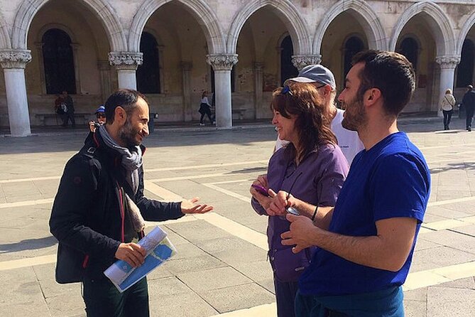 Private or Semi Doge's Palace & Saint Mark's Basilica Guided Tour - Walking, heat, and how to plan for 2.5 hours in Venice