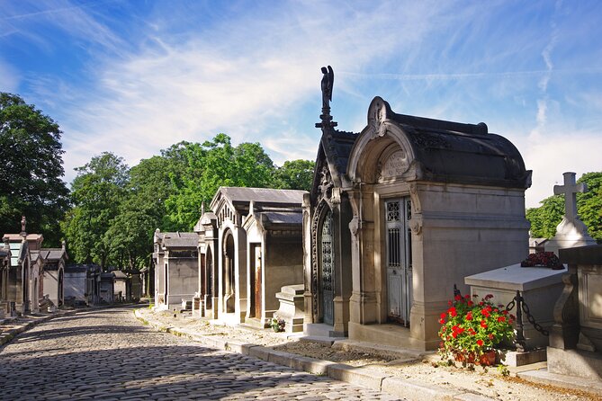 Private Père Lachaise Cemetery Walking Tour - Key highlights to know before you go
