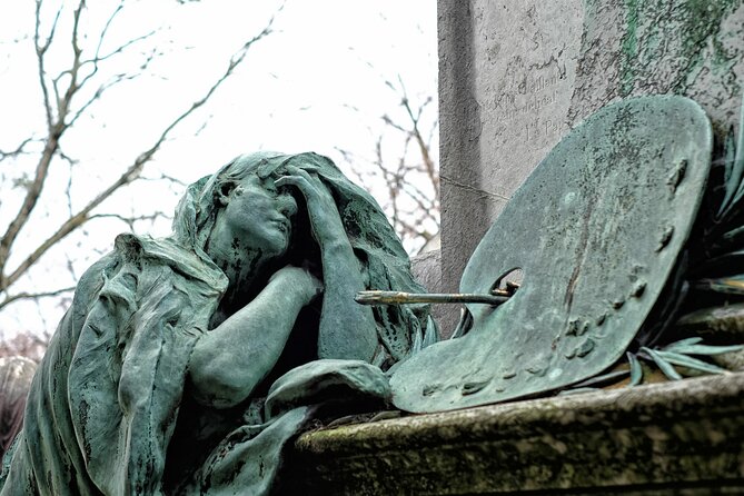 Private Père Lachaise Cemetery Walking Tour - What you’ll see on the walk (and why these stops matter)