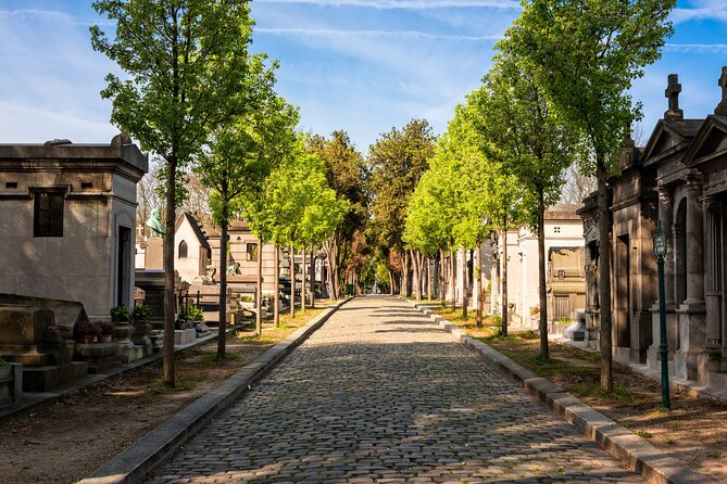 Private Père Lachaise Cemetery Walking Tour - Who this tour is best for