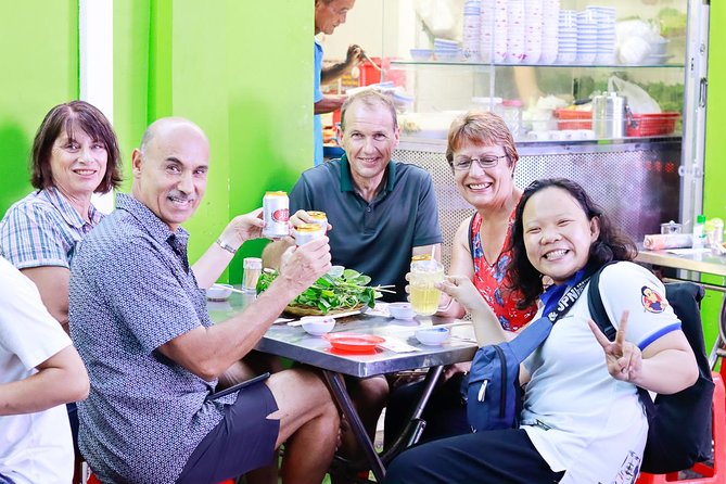 Private Street Food Evening Walking Tour in Ho Chi Minh City - Taxi pickup that actually changes the night