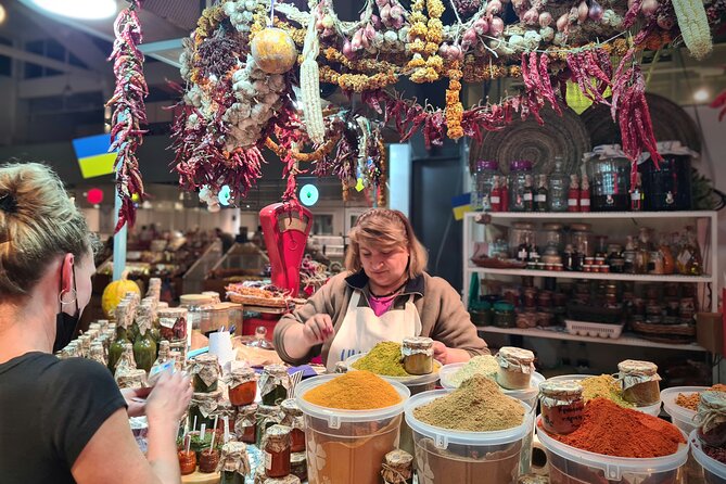 Private Tbilisi Food Tour: 9 Tastings Walk in Bohemian District - Pacing and Portion Reality: Come Hungry, But Plan to Slow Down