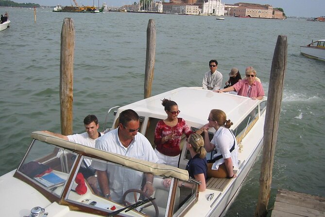 Private Venice 2 hrs Tour: Boat & Walking Tour with food tasting - The landmarks on the water: San Giovanni e Paolo and the Tintoretto connection