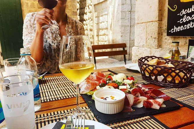 Private Walking tour with Wine and Food - Kotor Old Town in 45 minutes: St. Tryphon Cathedral and real street-level context