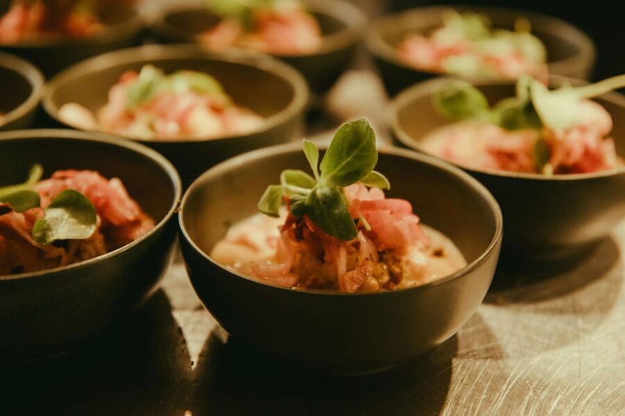 Quebec: Old Quebec City Food Tour with 10+ Local Tastings - Poutine and Québécois gin: finishing strong with the city’s signature