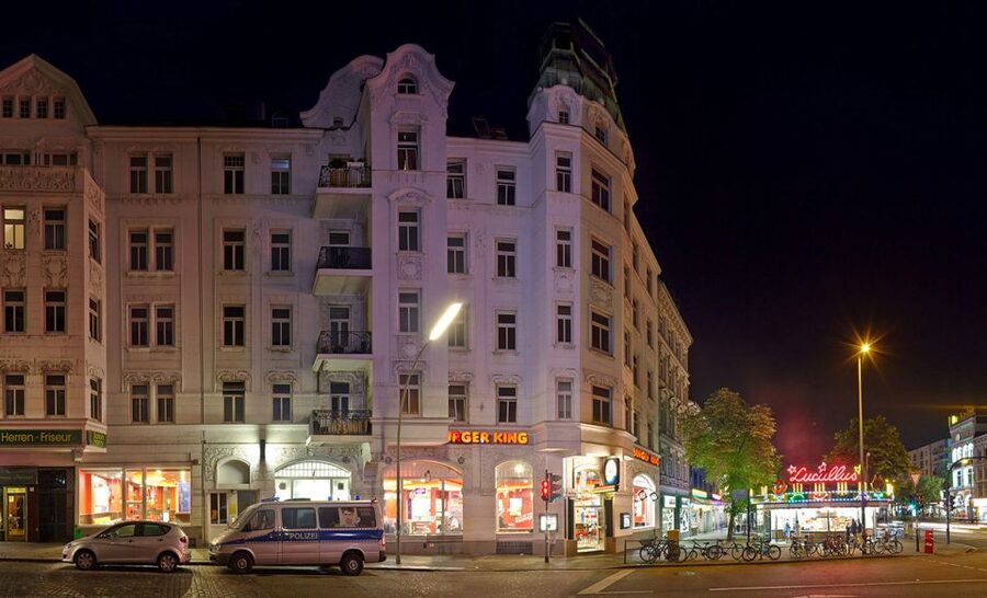 Reeperbahn Walking Tour with St. Pauli Local - Key things I think you’ll really notice
