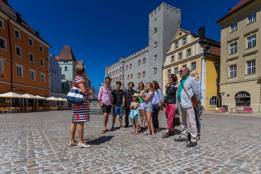 Regensburg: Guided City Walking Tour of the Old Town - The Stone Bridge crossing: where the story turns physical