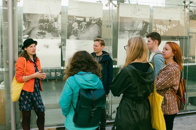 Regular walking tour of Soviet Vilnius - Green Bridge (Zaliasis Tiltas): propaganda you can still picture
