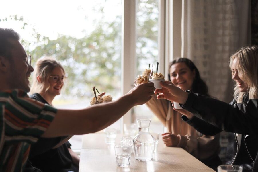 Reykjavik: Guided Foodie Walking Tour with 6 Tastings - Who should book this tour (and who might pass)