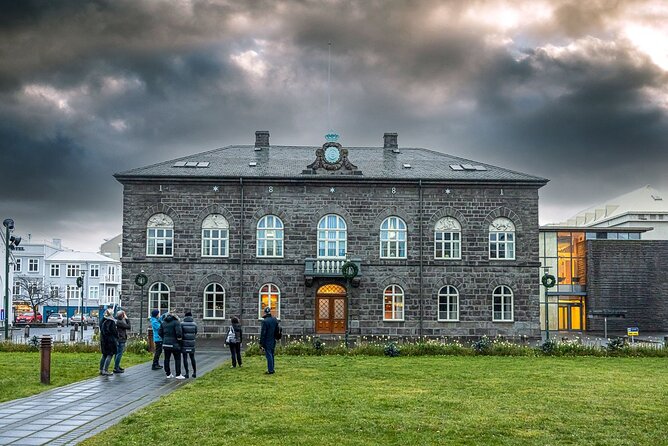 Reykjavik Walking Tour - Walk with a Viking - Why this walking tour works for a first day in Reykjavik