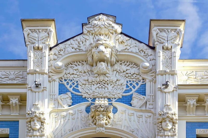 Riga: Private Walking Tour with a Local - Local secrets: courtyards, cafés, and street culture