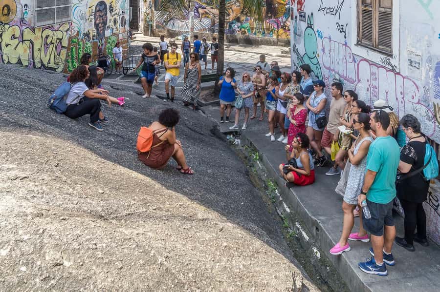 Rio de Janeiro: Little Africa Heritage Walking Tour - Pedra do Sal: where samba was born, and why the neighborhood is old