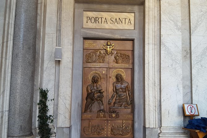 Rome: Between Holy Doors Small Group Walking Tour - Should You Book This Holy Doors Tour?