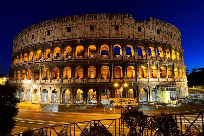 Rome by Night - Small Group Walking Tour with Gelato - Getting started at Babington’s Tea Room (and staying together)